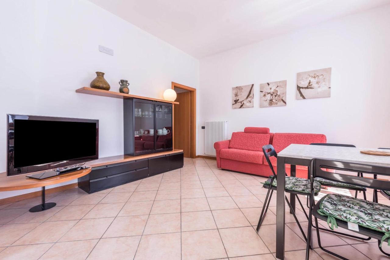 Appartamento Ania Vista Castello Tenno Eksteriør billede